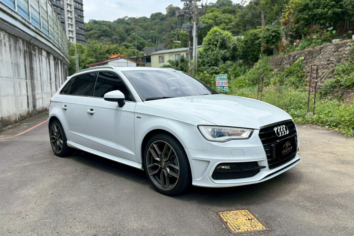 Audi A3 Sportback 2016款 30 TFSI 白色